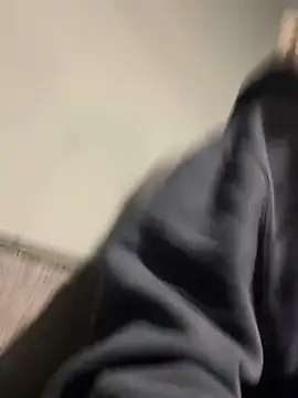 Snapshot of M1ssyk1ssy chatting on January 1, 3:03 pm M1ssyk1ssy online show from January 1, 3:03 pm