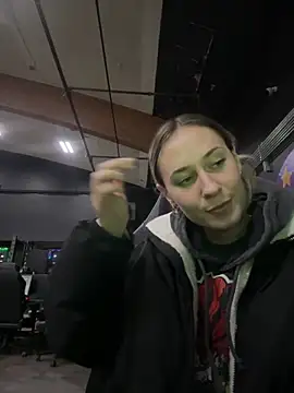 Snapshot of M1ssyk1ssy chatting on January 30, 1:22 am M1ssyk1ssy online show from January 30, 1:22 am