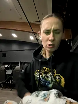 M1ssyk1ssy online show from November 24, 10:42 pm