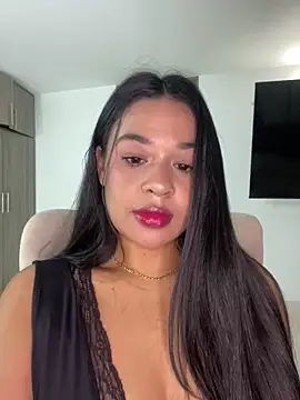 Snapshot of Aitana98_ chatting on April 15, 1:34 am Aitana98 online show from April 15, 1:34 am