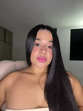 Snapshot of Aitana98_ chatting on July 18, 1:10 am Aitana98 online show from July 18, 1:10 am