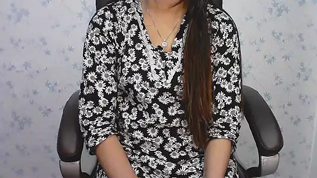 collage hoty online show from February 10, 3:54 am