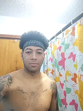 Snapshot of Morenocosta12 chatting on September 24, 2:48 am Morenocosta12 online show from September 24, 2:48 am