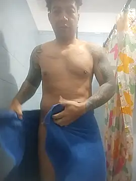 Snapshot of Morenocosta12 chatting on October 15, 8:20 pm Morenocosta12 online show from October 15, 8:20 pm