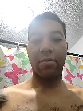 Snapshot of Morenocosta12 chatting on November 25, 9:59 pm Morenocosta12 online show from November 25, 9:59 pm