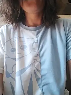 ladyrrr online show from May 6, 11:04 am