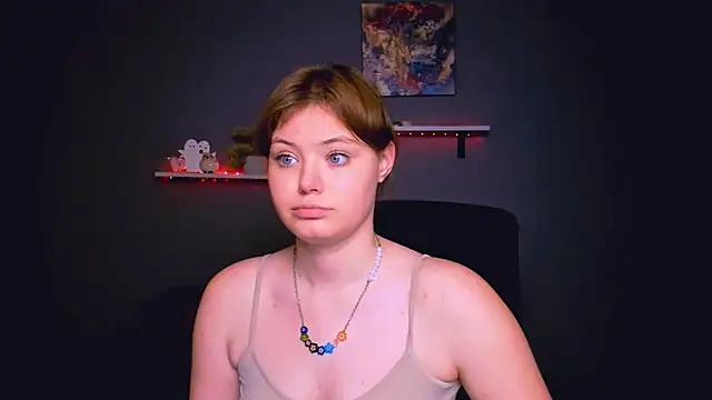 Snapshot of nikole_kitt chatting on December 21, 2:41 am nikole kitt online show from December 21, 2:41 am