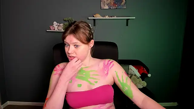 Snapshot of nikole_kitt chatting on January 28, 1:50 am nikole kitt online show from January 28, 1:50 am