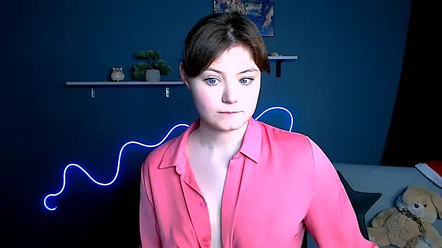 Snapshot of nikole_kitt chatting on February 8, 11:13 pm nikole kitt online show from February 8, 11:13 pm