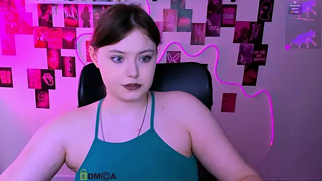 nikole kitt online show from March 12, 7:53 pm