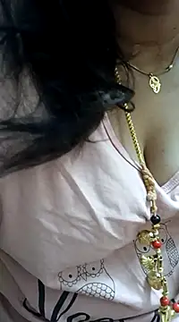 gaurika18 online show from March 9, 11:46 pm