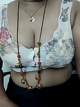 gaurika18 online show from October 4, 2:20 am