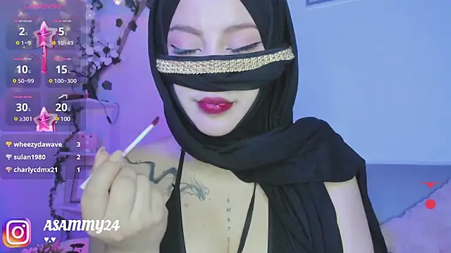 Lilith Asami online show from January 18, 12:47 pm