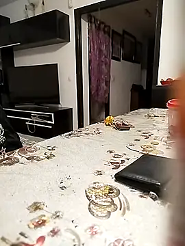 Snapshot of minitranca chatting on October 5, 6:39 pm minitranca online show from October 5, 6:39 pm