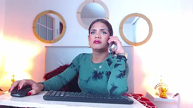 Snapshot of zoe_hecate_sexx chatting on March 7, 11:57 pm zoe hecate sexx online show from March 7, 11:57 pm