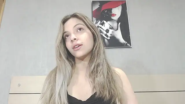 Snapshot of andreau18 chatting on January 30, 1:53 pm andreau18 online show from January 30, 1:53 pm