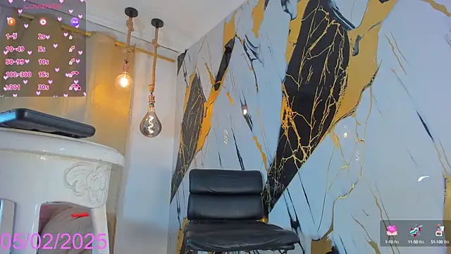 Keila Mendoza online show from February 5, 8:04 pm