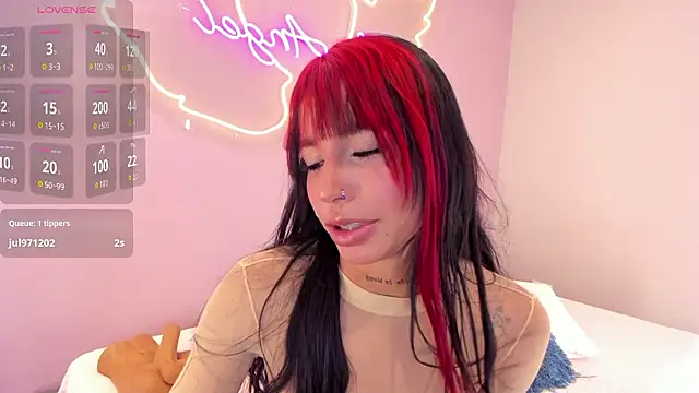 Torimonroe  online show from March 24, 10:26 pm