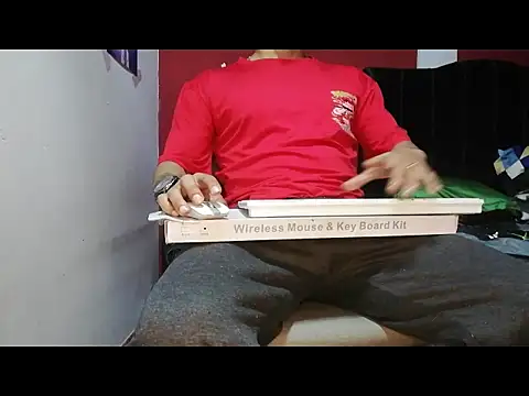 rolobot online show from October 20, 2:12 am