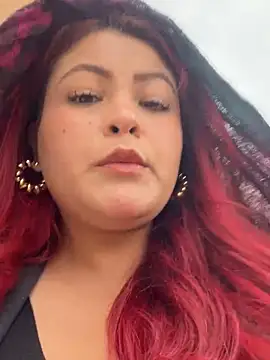 lia moon77 online show from December 4, 6:38 pm