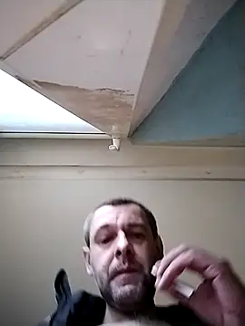 Snapshot of Andrzej-M chatting on November 25, 1:33 pm Andrzej-M online show from November 25, 1:33 pm