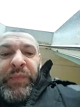 Andrzej-M online show from December 14, 2:22 pm