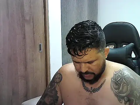 tupapito00 online show from March 19, 7:34 am