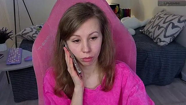 Snapshot of Lill_Mary chatting on March 3, 3:41 am Lill Mary online show from March 3, 3:41 am