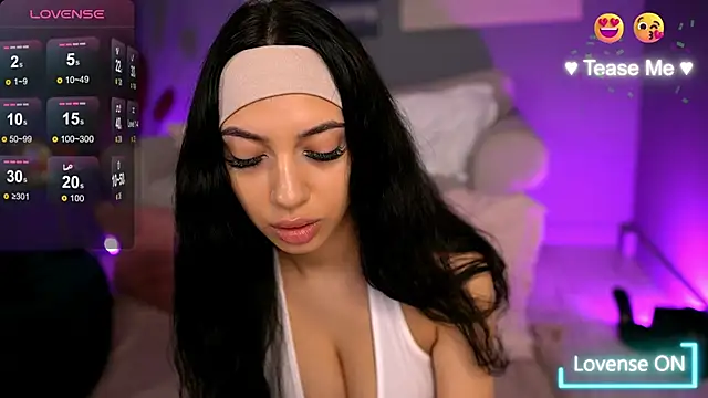 BetsyGonzale online show from February 21, 4:18 am