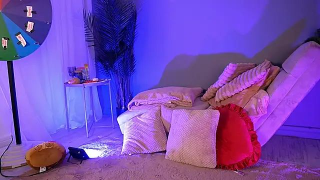 Snapshot of BetsyGonzale chatting on March 1, 4:58 am BetsyGonzale online show from March 1, 4:58 am