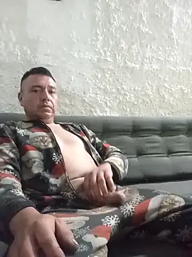 strip 1212 online show from February 3, 7:13 am