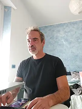 Snapshot of Marcolino183 chatting on September 29, 7:46 am Marcolino183 online show from September 29, 7:46 am