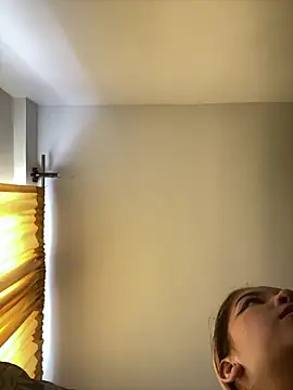 Snapshot of baby_lizy chatting on November 9, 6:06 pm baby lizy online show from November 9, 6:06 pm