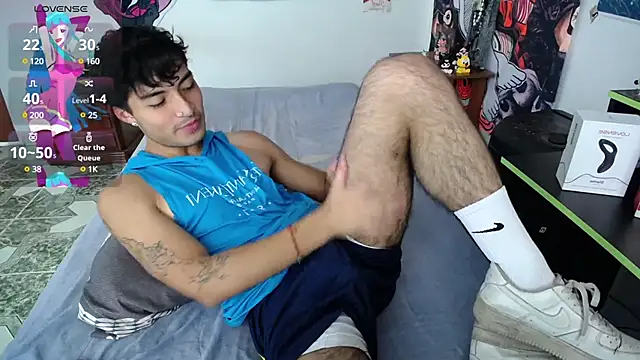 dylan fun18 online show from March 21, 5:56 pm