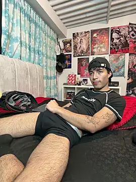 dylan fun18 online show from June 11, 2:53 am