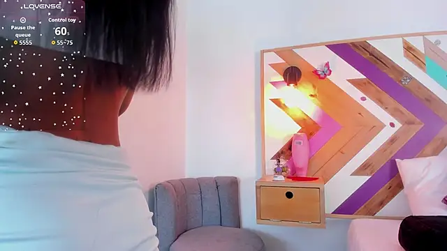 Katia Wilson online show from February 5, 8:13 pm