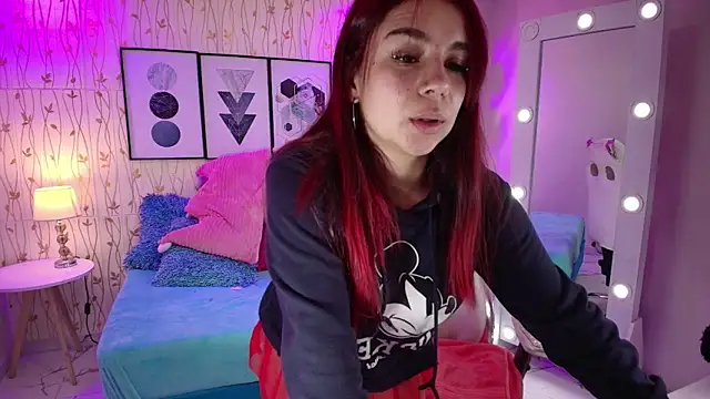Gabby evanns online show from December 24, 12:00 pm
