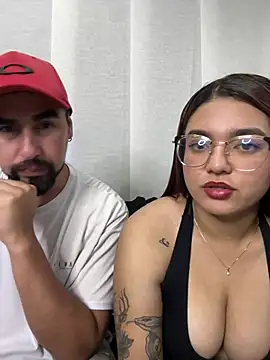 camianddanna online show from March 18, 3:09 am