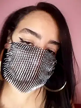 Snapshot of Salimasexy@xh chatting on June 23, 5:33 pm Salimasexyxh online show from June 23, 5:33 pm