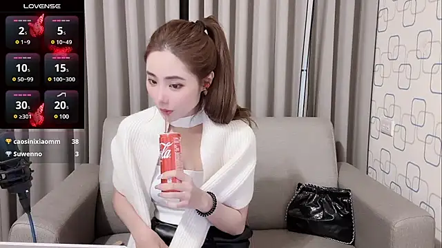 sweet5200 online show from December 13, 11:45 am