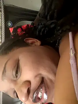 Snapshot of vic_pretynhaa chatting on March 24, 12:32 pm vic pretynhaa online show from March 24, 12:32 pm