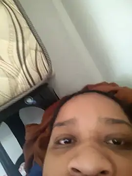 Snapshot of vic_pretynhaa chatting on April 9, 12:21 pm vic pretynhaa online show from April 9, 12:21 pm