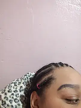 Snapshot of vic_pretynhaa chatting on July 13, 5:49 pm vic pretynhaa online show from July 13, 5:49 pm