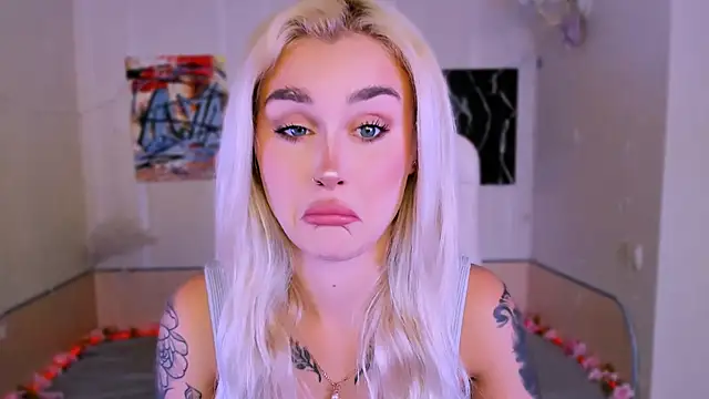  Ravenaa online show from November 15, 1:18 pm