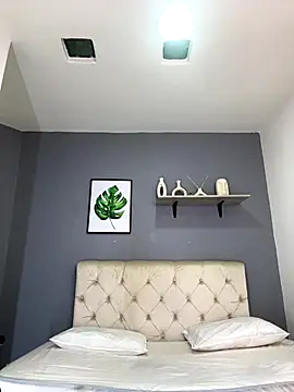 Snapshot of Soe_Lara chatting on September 20, 10:49 am Soe Lara online show from September 20, 10:49 am