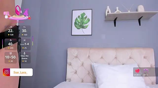 Snapshot of Soe_Lara chatting on September 22, 11:23 am Soe Lara online show from September 22, 11:23 am