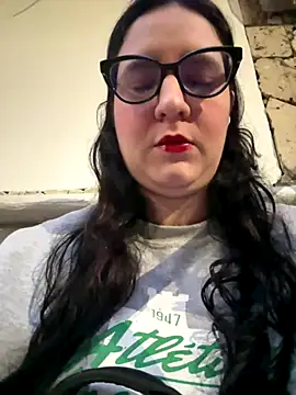 Snapshot of Soe_Lara chatting on October 14, 10:38 am Soe Lara online show from October 14, 10:38 am