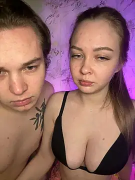 Family-Mm1 online show from March 4, 4:02 pm