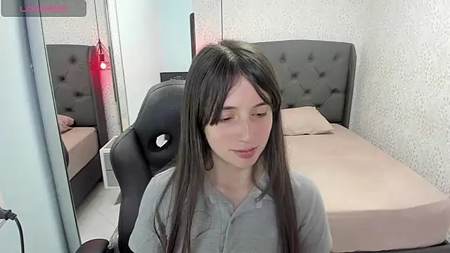 MAGNOLEROY online show from November 26, 12:28 pm