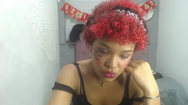 vainillaplaypussy online show from February 13, 9:49 pm